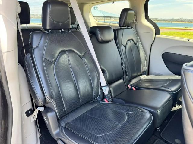 2017 Chrysler Pacifica Limited