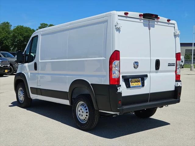 2026 Ram ProMaster Cargo Van Tradesman Low Roof 118" WB w/Pass Seat