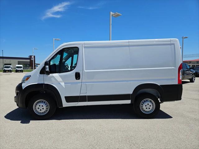 2026 Ram ProMaster Cargo Van Tradesman Low Roof 118" WB w/Pass Seat