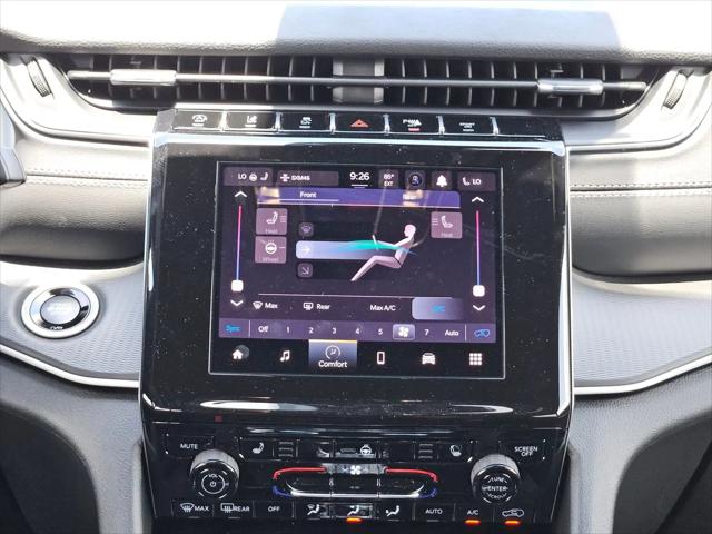 2026 Jeep Grand Cherokee L Altitude 4x2