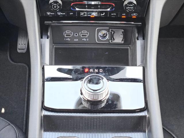 2026 Jeep Grand Cherokee L Altitude 4x2