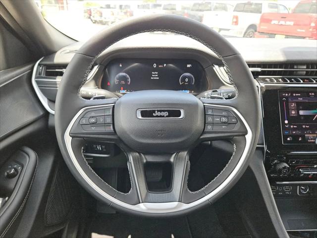 2026 Jeep Grand Cherokee L Altitude 4x2