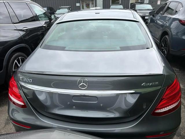 2018 Mercedes-Benz E-CLASS E 300 4MATIC