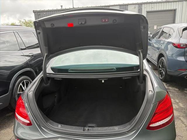 2018 Mercedes-Benz E-CLASS E 300 4MATIC