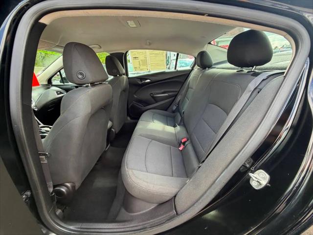 2017 Chevrolet Cruze LS Auto