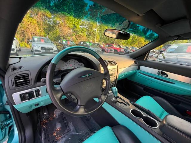 2002 Ford Thunderbird Deluxe