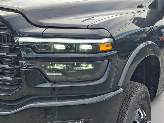 2026 Ram 3500 Limited Crew Cab 4x4 8' Box