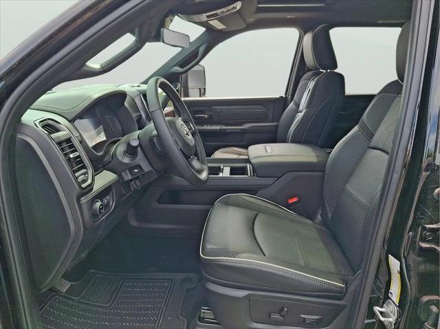 2026 Ram 3500 Limited Crew Cab 4x4 8' Box