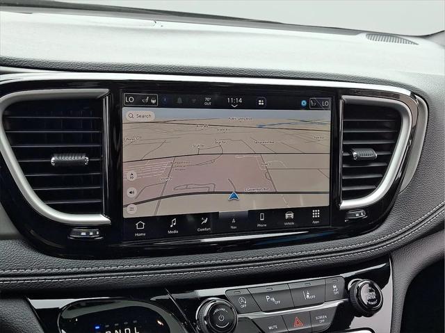 2027 Chrysler Pacifica Limited