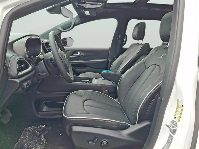 2027 Chrysler Pacifica Limited