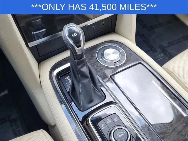 2023 INFINITI QX80 LUXE