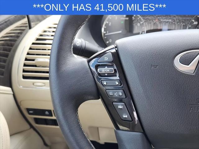 2023 INFINITI QX80 LUXE