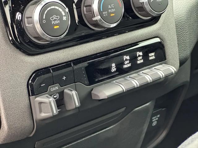 2026 Ram 1500 Warlock Crew Cab 4x4 57 Box