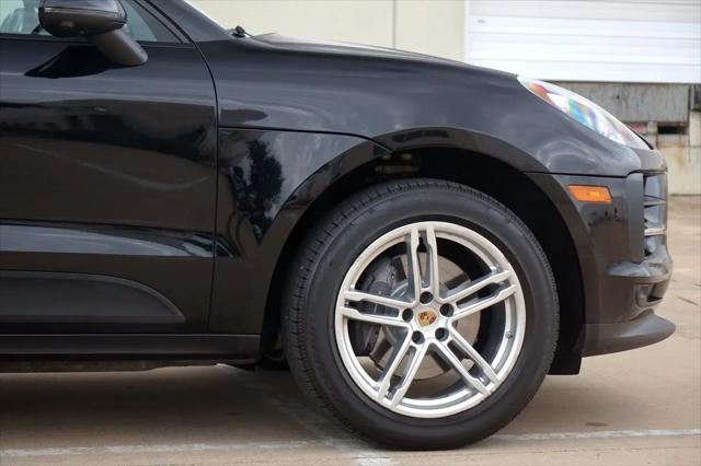2019 Porsche Macan Macan
