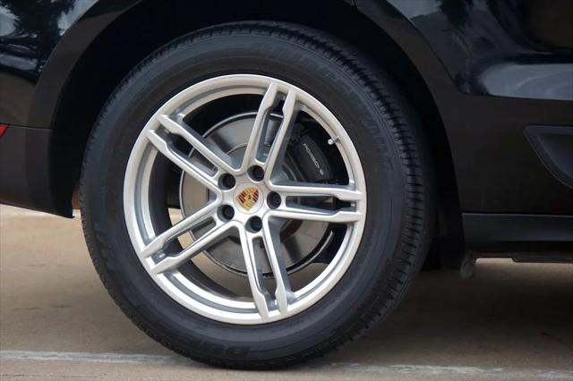 2019 Porsche Macan Macan