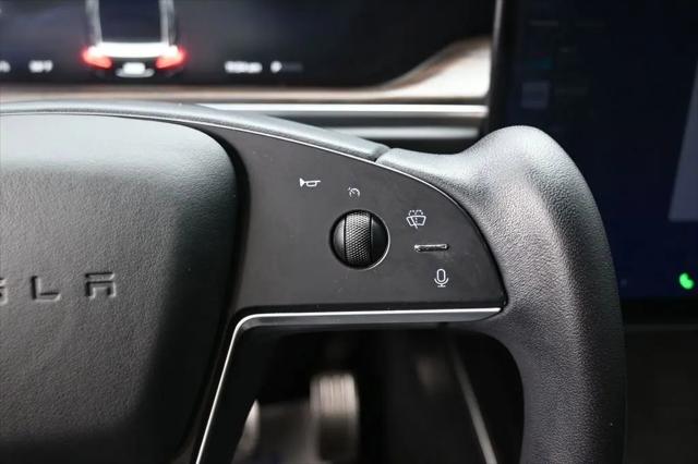 2023 Tesla Model X Standard Range