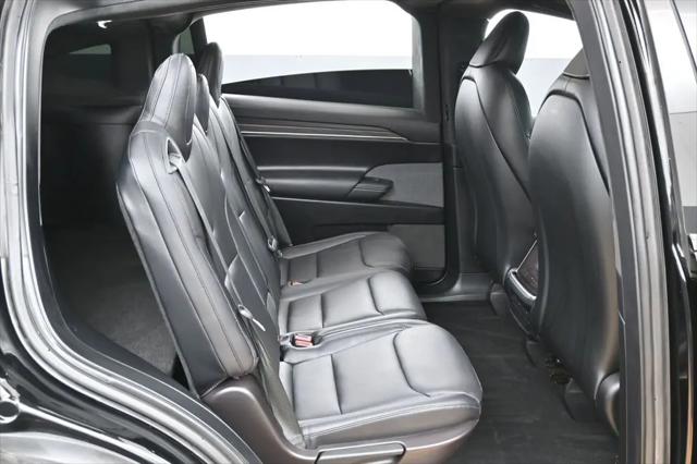 2023 Tesla Model X Standard Range