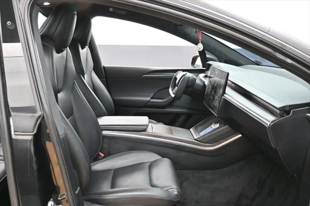 2023 Tesla Model X Standard Range