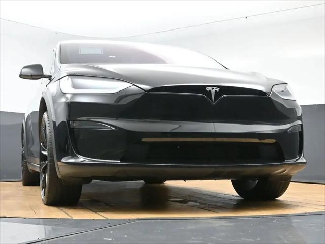 2023 Tesla Model X Standard Range