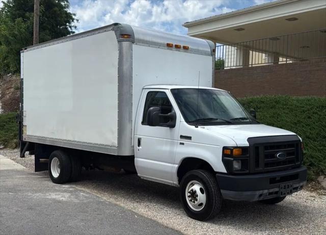 2011 Ford E-450 Cutaway Cutaway