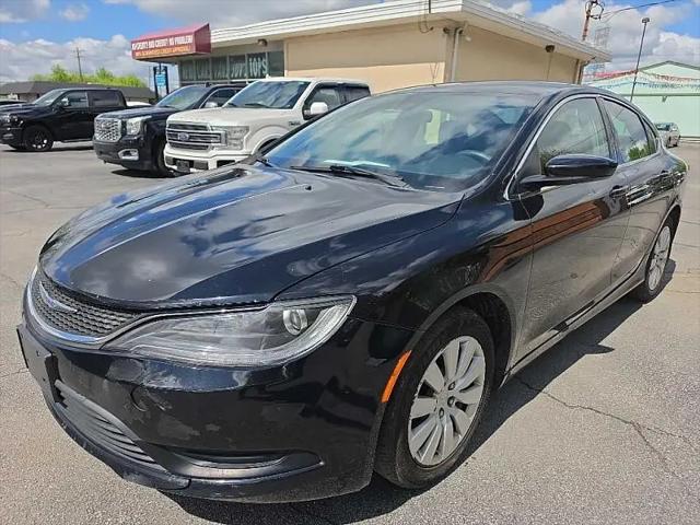 2016 Chrysler 200 LX for sale in Oregon, OH