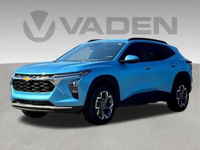 2025 Chevrolet Trax FWD LT