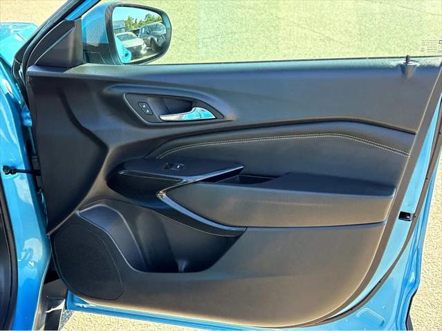2025 Chevrolet Trax FWD LT