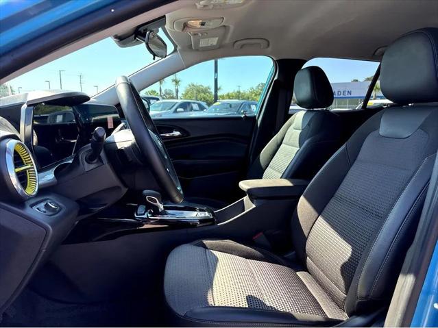 2025 Chevrolet Trax FWD LT