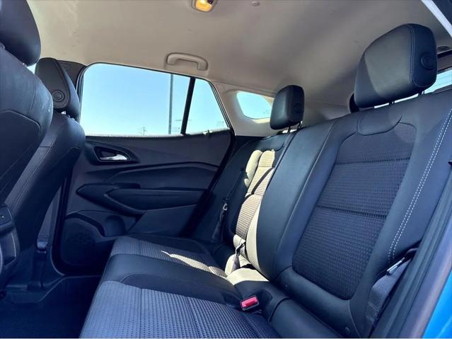 2025 Chevrolet Trax FWD LT