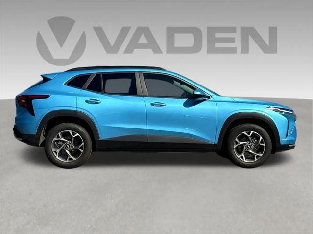 2025 Chevrolet Trax FWD LT