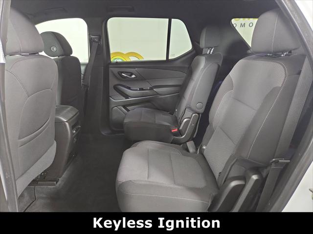 2022 Chevrolet Traverse FWD LT Cloth