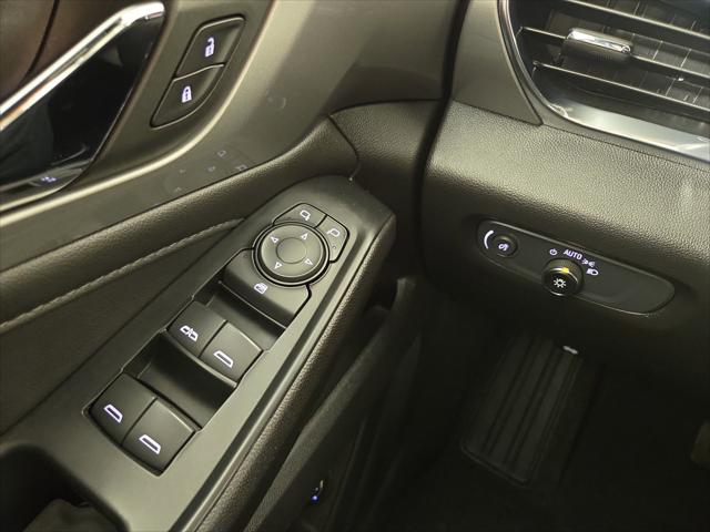 2022 Chevrolet Traverse FWD LT Cloth