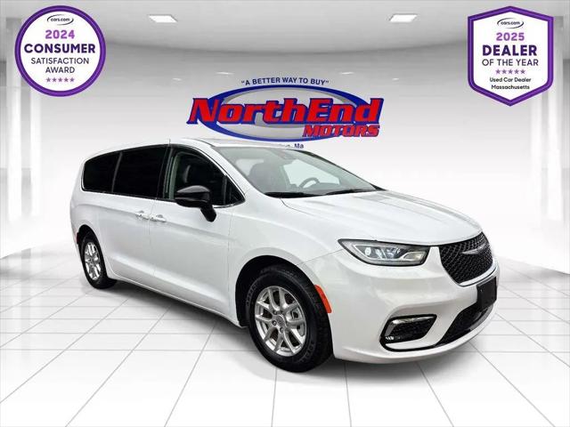2024 Chrysler Pacifica Touring L for sale in Canton, MA