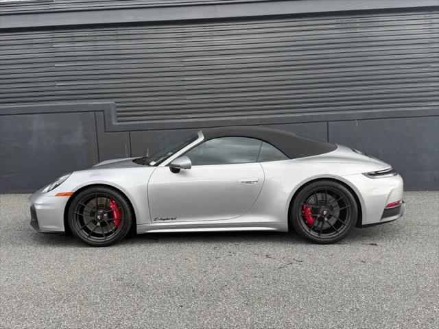 2026 Porsche 911 Carrera 4 GTS Cabriolet