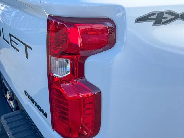 2026 Chevrolet Silverado 2500HD Crew Cab, Standard Bed, WT, 4WD