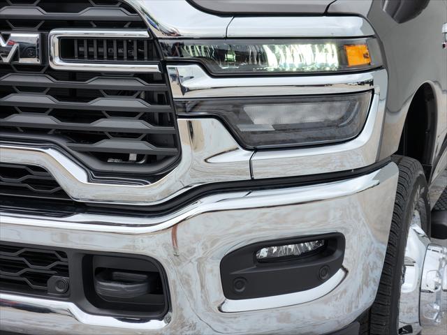 2026 Ram 3500 Tradesman Crew Cab 4x4 8 Box