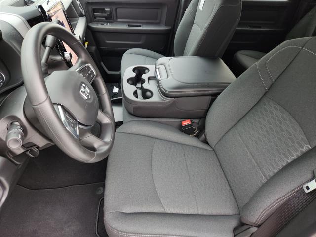 2026 Ram 3500 Tradesman Crew Cab 4x4 8 Box