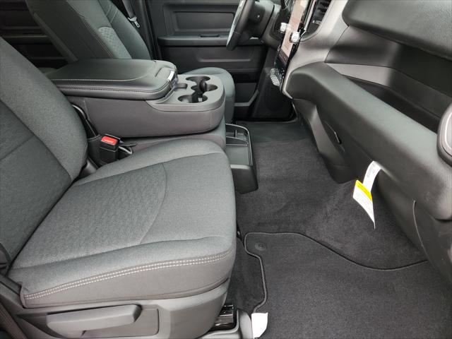 2026 Ram 3500 Tradesman Crew Cab 4x4 8 Box