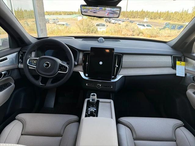 2026 Volvo XC90 Plug-In Hybrid Ultra, T8 AWD, Electric/Gasoline, Bright, 6 Seats
