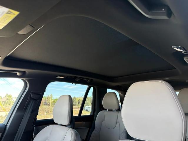 2026 Volvo XC90 Plug-In Hybrid Ultra, T8 AWD, Electric/Gasoline, Bright, 6 Seats
