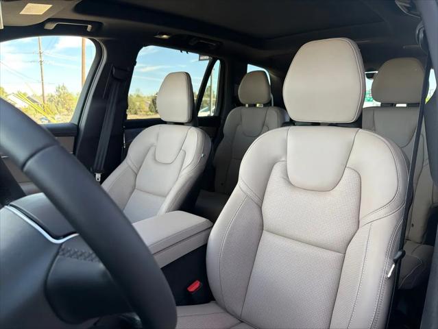 2026 Volvo XC90 Plug-In Hybrid Ultra, T8 AWD, Electric/Gasoline, Bright, 6 Seats