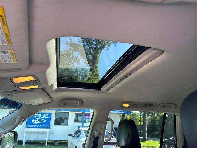 2017 INFINITI QX80 Standard