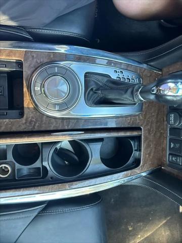 2017 INFINITI QX80 Standard