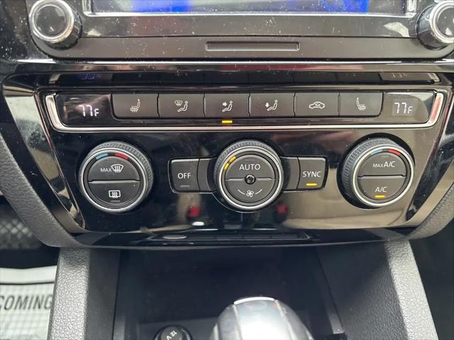 2017 Volkswagen Jetta 1.8T SEL