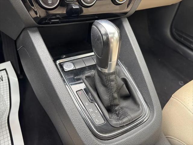 2017 Volkswagen Jetta 1.8T SEL