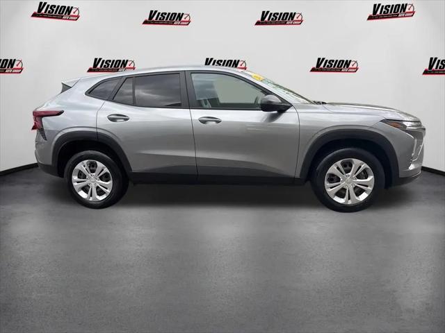 2024 Chevrolet Trax FWD SP