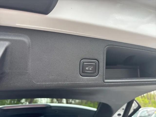 2023 GMC Terrain FWD SLT