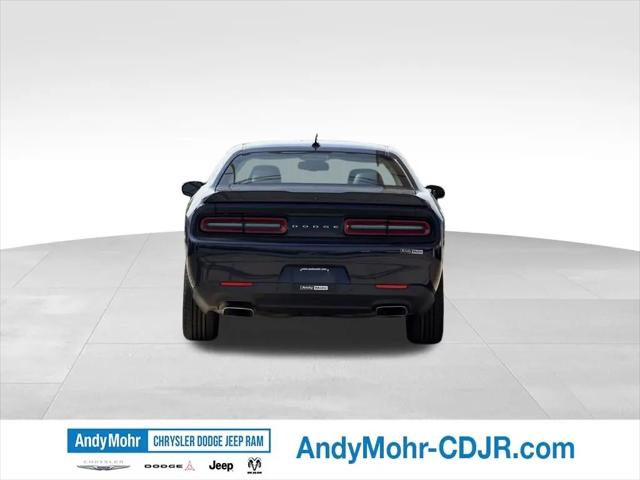 2016 Dodge Challenger R/T Plus