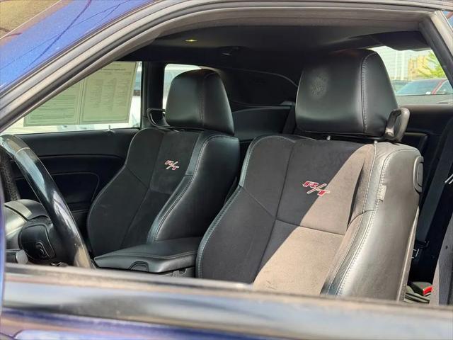 2016 Dodge Challenger R/T Plus