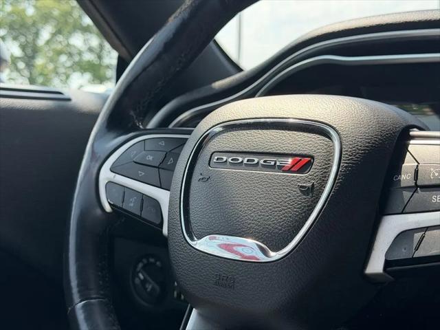 2016 Dodge Challenger R/T Plus